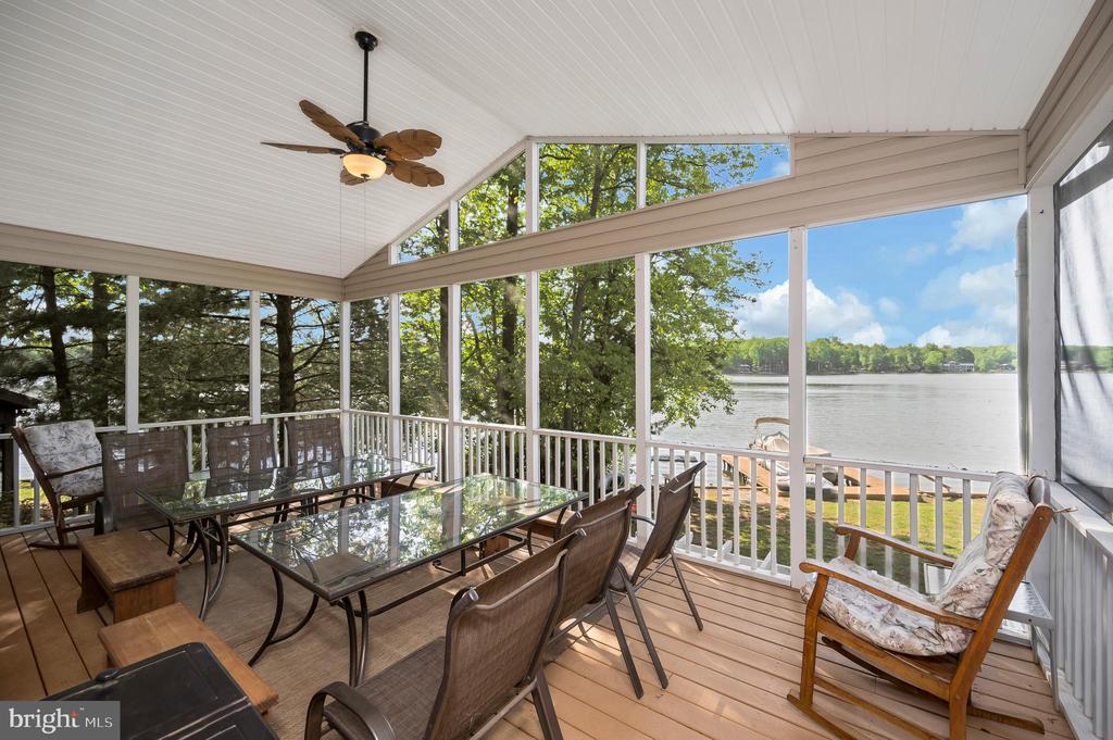 626 CORNWALLIS AVE, LOCUST GROVE, Virginia 22508, 5 Bedrooms Bedrooms, ,3 BathroomsBathrooms,Residential,626 CORNWALLIS AVE,VAOR2013484 MLS # VAOR2013484