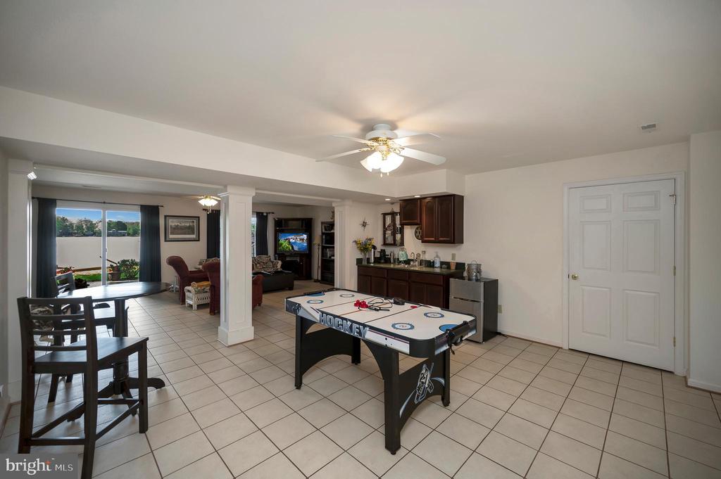 626 CORNWALLIS AVE, LOCUST GROVE, Virginia 22508, 5 Bedrooms Bedrooms, ,3 BathroomsBathrooms,Residential,626 CORNWALLIS AVE,VAOR2013484 MLS # VAOR2013484