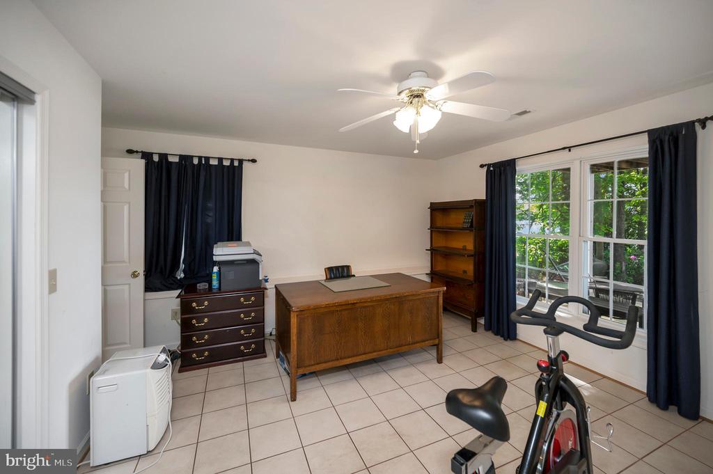 626 CORNWALLIS AVE, LOCUST GROVE, Virginia 22508, 5 Bedrooms Bedrooms, ,3 BathroomsBathrooms,Residential,626 CORNWALLIS AVE,VAOR2013484 MLS # VAOR2013484