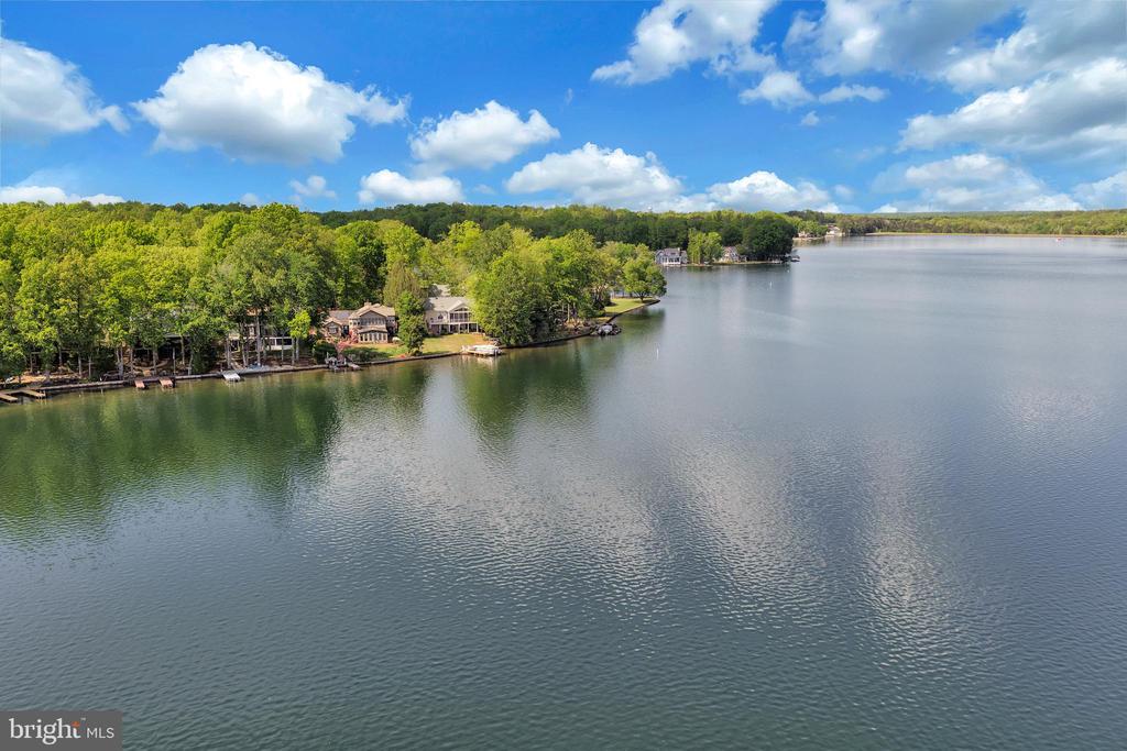 626 CORNWALLIS AVE, LOCUST GROVE, Virginia 22508, 5 Bedrooms Bedrooms, ,3 BathroomsBathrooms,Residential,626 CORNWALLIS AVE,VAOR2013484 MLS # VAOR2013484