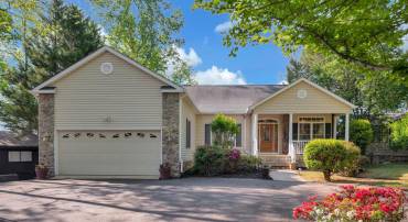 626 CORNWALLIS AVE, LOCUST GROVE, Virginia 22508, 5 Bedrooms Bedrooms, ,3 BathroomsBathrooms,Residential,626 CORNWALLIS AVE,VAOR2013484 MLS # VAOR2013484