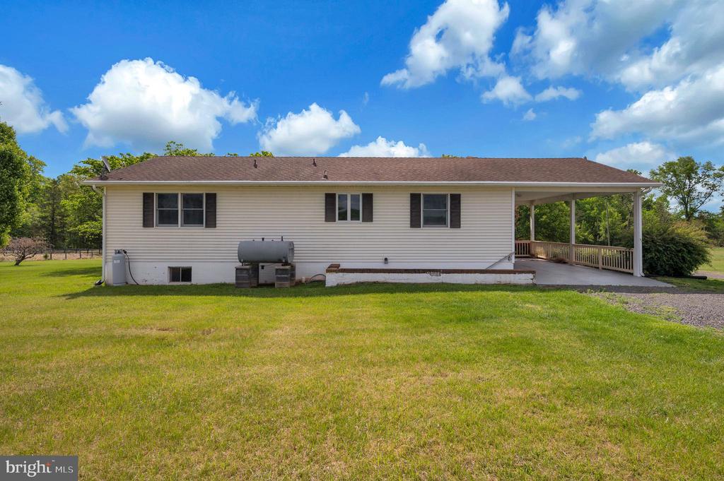 5362 TURKEY RUN RD, WARRENTON, Virginia 20187, 3 Bedrooms Bedrooms, ,2 BathroomsBathrooms,Residential,5362 TURKEY RUN RD,VAFQ2021790 MLS # VAFQ2021790