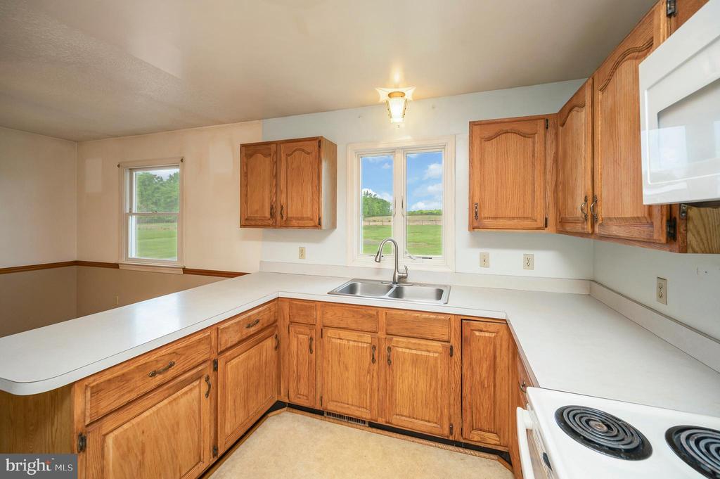 5362 TURKEY RUN RD, WARRENTON, Virginia 20187, 3 Bedrooms Bedrooms, ,2 BathroomsBathrooms,Residential,5362 TURKEY RUN RD,VAFQ2021790 MLS # VAFQ2021790
