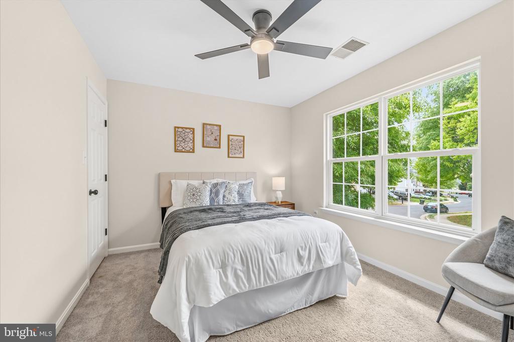 2024 CHESTNUT DR, CULPEPER, Virginia 22701, 5 Bedrooms Bedrooms, ,3 BathroomsBathrooms,Residential,2024 CHESTNUT DR,VACU2013454 MLS # VACU2013454