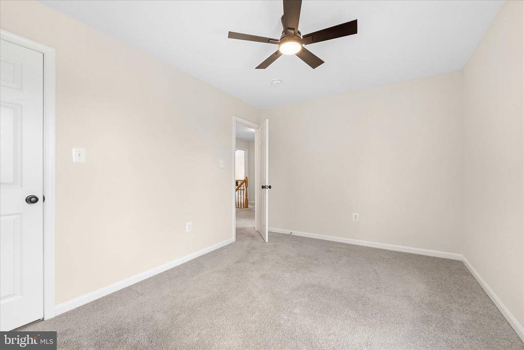 2024 CHESTNUT DR, CULPEPER, Virginia 22701, 5 Bedrooms Bedrooms, ,3 BathroomsBathrooms,Residential,2024 CHESTNUT DR,VACU2013454 MLS # VACU2013454