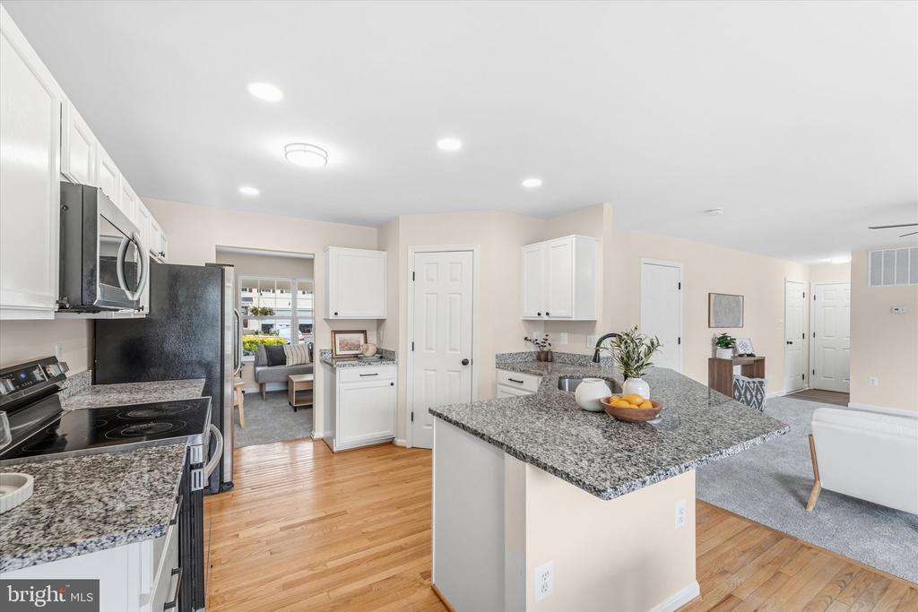 2024 CHESTNUT DR, CULPEPER, Virginia 22701, 5 Bedrooms Bedrooms, ,3 BathroomsBathrooms,Residential,2024 CHESTNUT DR,VACU2013454 MLS # VACU2013454