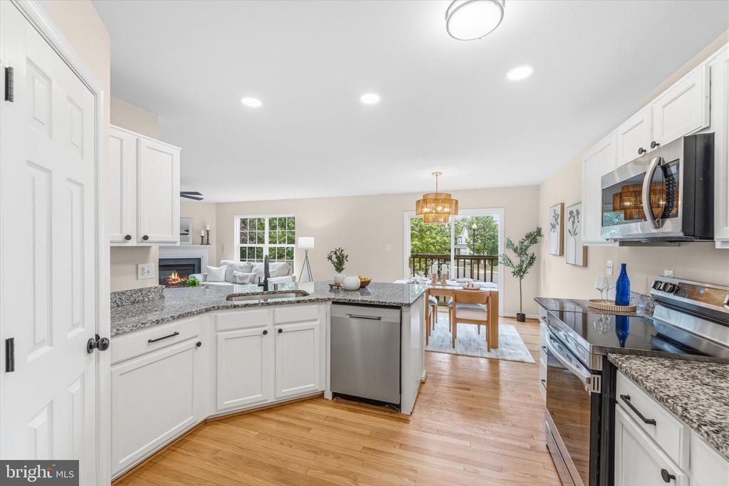 2024 CHESTNUT DR, CULPEPER, Virginia 22701, 5 Bedrooms Bedrooms, ,3 BathroomsBathrooms,Residential,2024 CHESTNUT DR,VACU2013454 MLS # VACU2013454