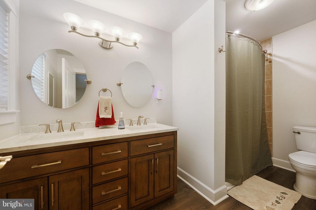 919 CHALKLEVEL RD, LOUISA, Virginia 23093, 3 Bedrooms Bedrooms, ,2 BathroomsBathrooms,Residential,919 CHALKLEVEL RD,VALA2009774 MLS # VALA2009774