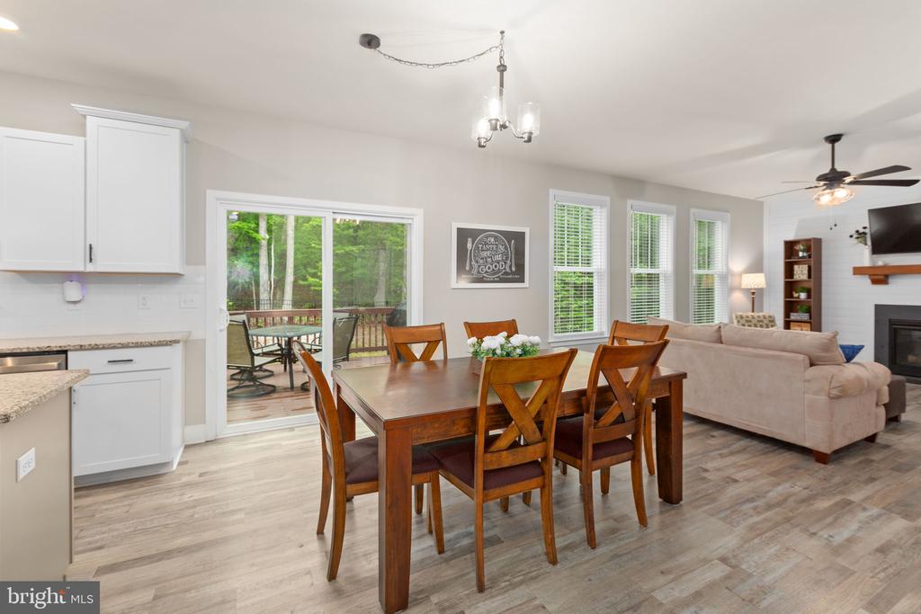 12505 FLOCK CT, SPOTSYLVANIA, Virginia 22551, 5 Bedrooms Bedrooms, ,3 BathroomsBathrooms,Residential,12505 FLOCK CT,VASP2040650 MLS # VASP2040650