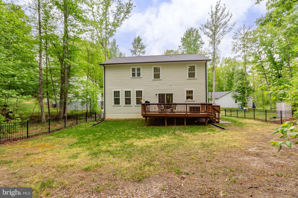 12505 FLOCK CT, SPOTSYLVANIA, Virginia 22551, 5 Bedrooms Bedrooms, ,3 BathroomsBathrooms,Residential,12505 FLOCK CT,VASP2040650 MLS # VASP2040650