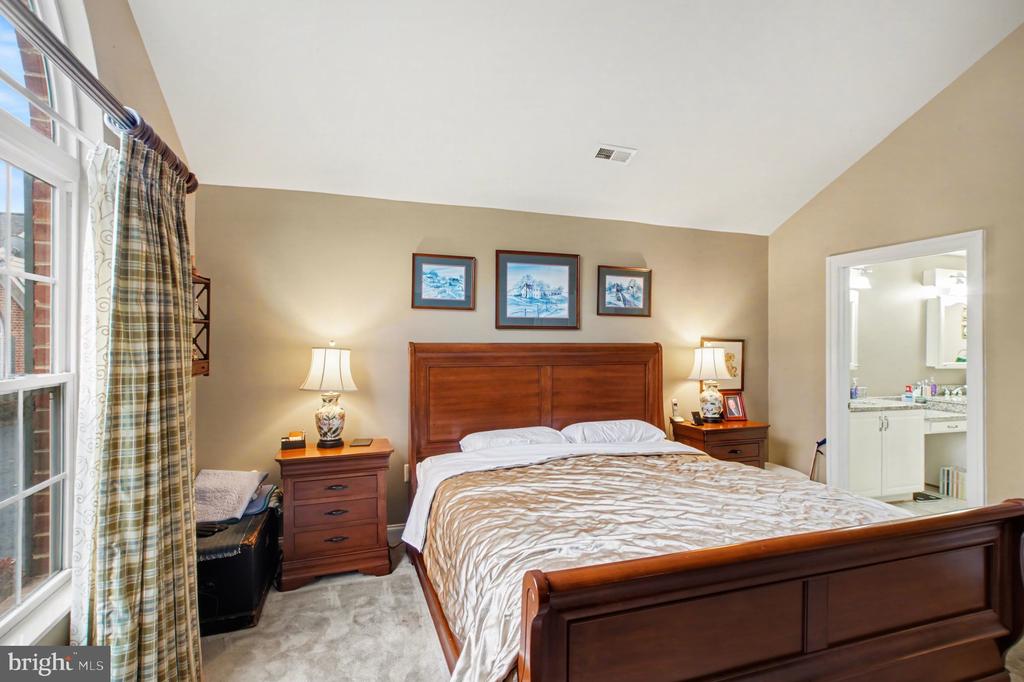 6223 AUTUMN LEAF DR, FREDERICKSBURG, Virginia 22407, 2 Bedrooms Bedrooms, ,2 BathroomsBathrooms,Residential,6223 AUTUMN LEAF DR,VASP2041448 MLS # VASP2041448