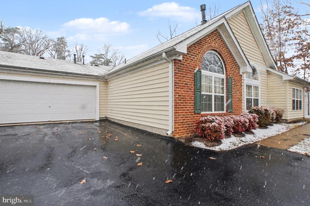6223 AUTUMN LEAF DR, FREDERICKSBURG, Virginia 22407, 2 Bedrooms Bedrooms, ,2 BathroomsBathrooms,Residential,6223 AUTUMN LEAF DR,VASP2041448 MLS # VASP2041448