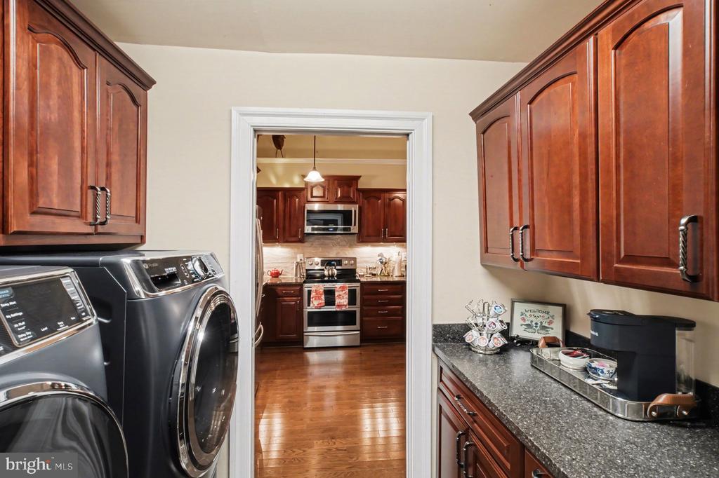 6223 AUTUMN LEAF DR, FREDERICKSBURG, Virginia 22407, 2 Bedrooms Bedrooms, ,2 BathroomsBathrooms,Residential,6223 AUTUMN LEAF DR,VASP2041448 MLS # VASP2041448