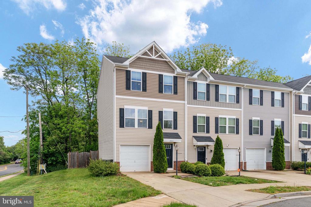 1901 CREPE MYRTLE LN, CULPEPER, Virginia 22701, 3 Bedrooms Bedrooms, ,2 BathroomsBathrooms,Residential,1901 CREPE MYRTLE LN,VACU2013486 MLS # VACU2013486