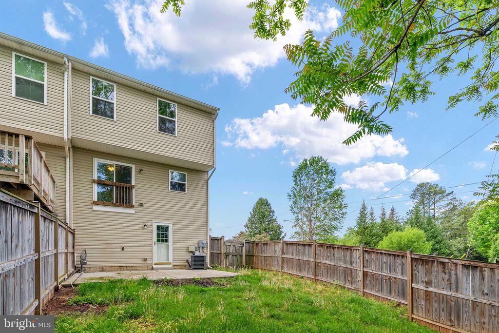 1901 CREPE MYRTLE LN, CULPEPER, Virginia 22701, 3 Bedrooms Bedrooms, ,2 BathroomsBathrooms,Residential,1901 CREPE MYRTLE LN,VACU2013486 MLS # VACU2013486