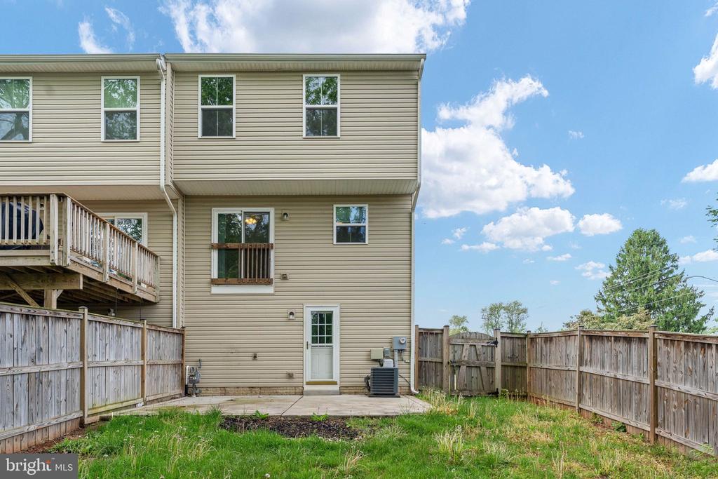 1901 CREPE MYRTLE LN, CULPEPER, Virginia 22701, 3 Bedrooms Bedrooms, ,2 BathroomsBathrooms,Residential,1901 CREPE MYRTLE LN,VACU2013486 MLS # VACU2013486