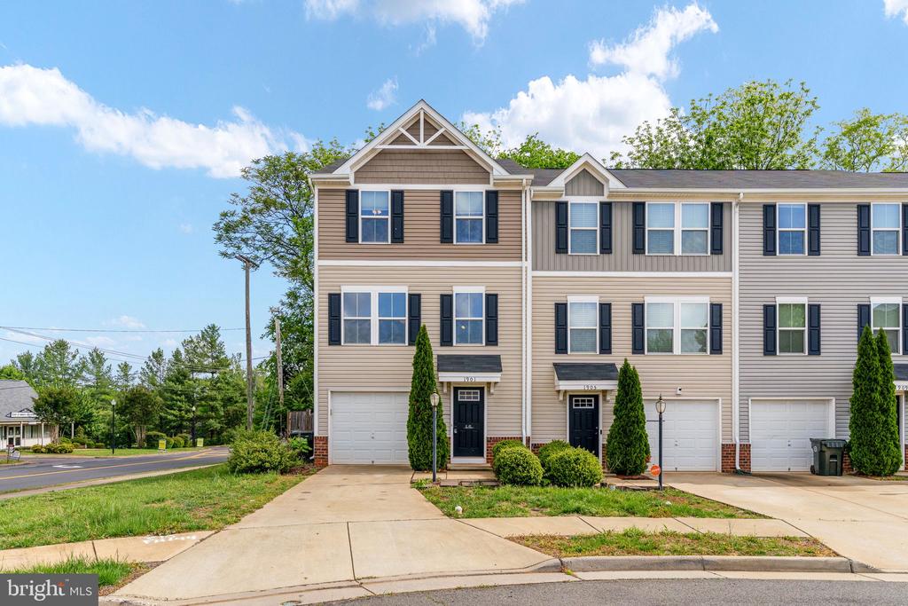 1901 CREPE MYRTLE LN, CULPEPER, Virginia 22701, 3 Bedrooms Bedrooms, ,2 BathroomsBathrooms,Residential,1901 CREPE MYRTLE LN,VACU2013486 MLS # VACU2013486