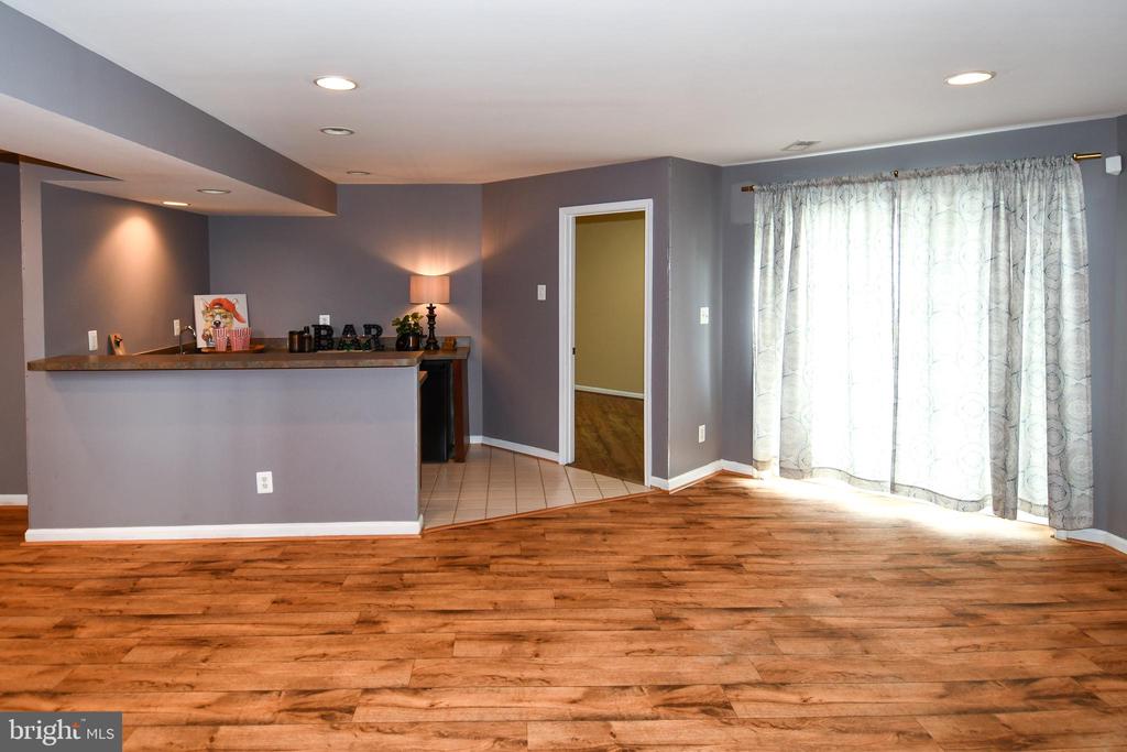 3582 DELL CT, WARRENTON, Virginia 20187, 4 Bedrooms Bedrooms, ,3 BathroomsBathrooms,Residential,3582 DELL CT,VAFQ2021802 MLS # VAFQ2021802