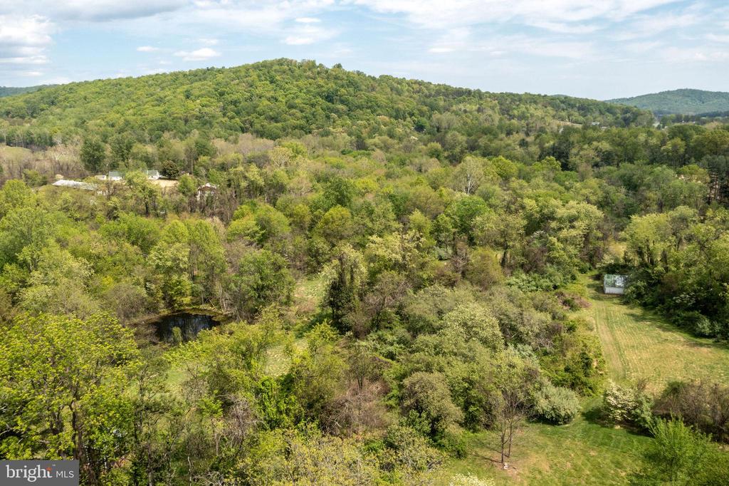 558 GAY ST, WASHINGTON, Virginia 22747, 4 Bedrooms Bedrooms, ,3 BathroomsBathrooms,Residential,558 GAY ST,VARP2002632 MLS # VARP2002632