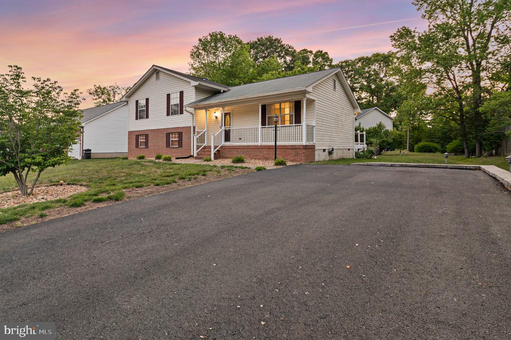95 DEVONNE DR, FREDERICKSBURG, Virginia 22407, 3 Bedrooms Bedrooms, ,2 BathroomsBathrooms,Residential,95 DEVONNE DR,VASP2040748 MLS # VASP2040748