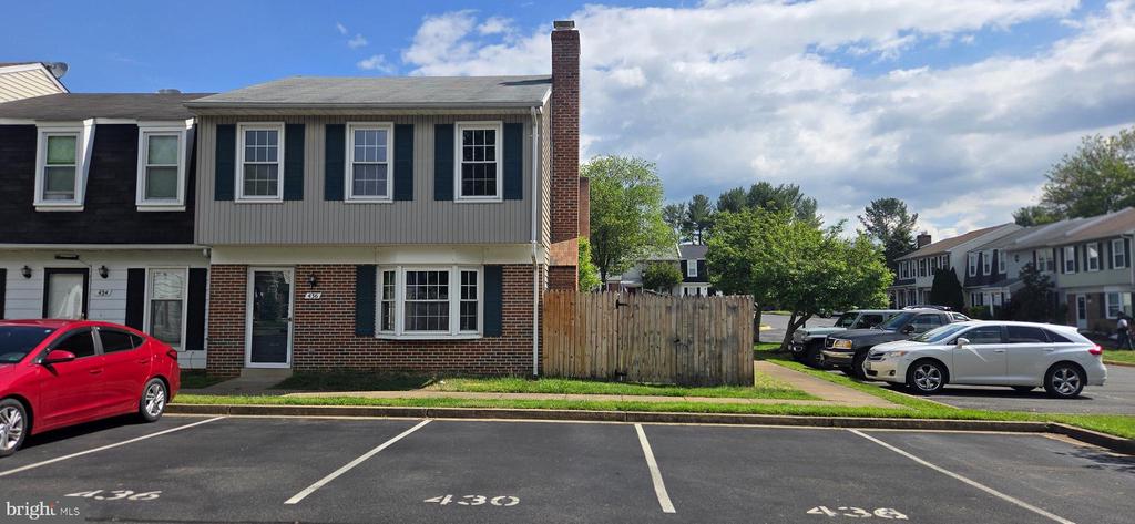 436 FOREST CT, WARRENTON, Virginia 20186, 3 Bedrooms Bedrooms, ,2 BathroomsBathrooms,Residential,436 FOREST CT,VAFQ2021820 MLS # VAFQ2021820