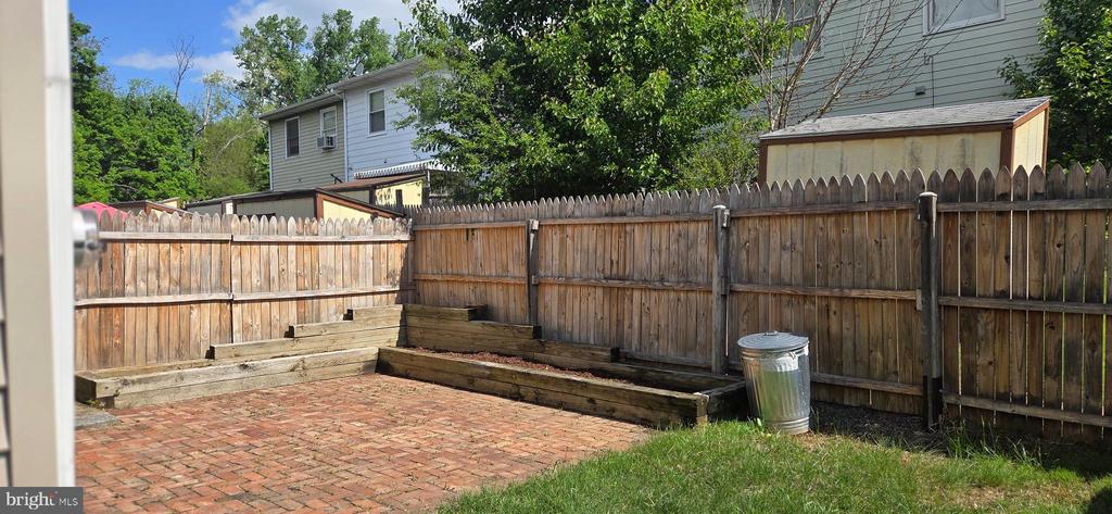 436 FOREST CT, WARRENTON, Virginia 20186, 3 Bedrooms Bedrooms, ,2 BathroomsBathrooms,Residential,436 FOREST CT,VAFQ2021820 MLS # VAFQ2021820