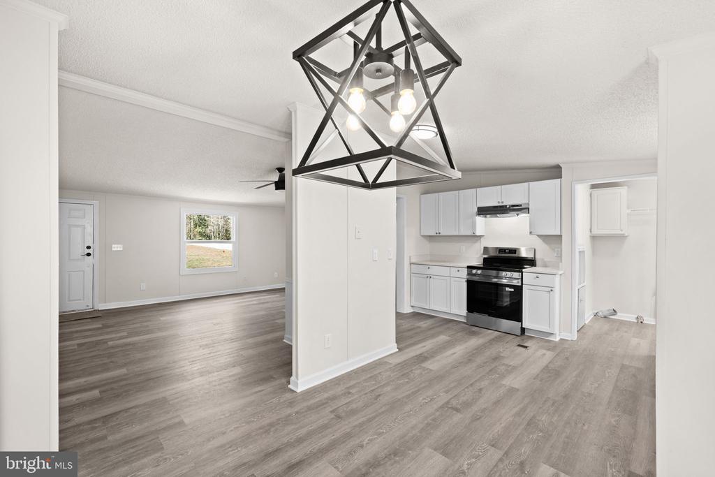 7309 RED FEATHER LN, SPOTSYLVANIA, Virginia 22551, 3 Bedrooms Bedrooms, ,2 BathroomsBathrooms,Residential,7309 RED FEATHER LN,VASP2041470 MLS # VASP2041470