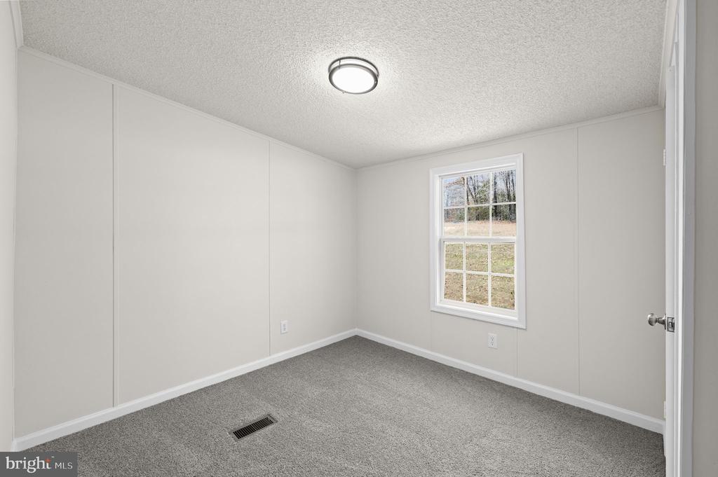 7309 RED FEATHER LN, SPOTSYLVANIA, Virginia 22551, 3 Bedrooms Bedrooms, ,2 BathroomsBathrooms,Residential,7309 RED FEATHER LN,VASP2041470 MLS # VASP2041470