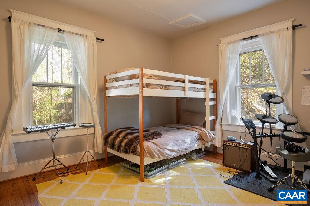 2642 JEFFERSON PARK CIR, CHARLOTTESVILLE, Virginia 22903, 4 Bedrooms Bedrooms, ,2 BathroomsBathrooms,Residential,2642 JEFFERSON PARK CIR,676264 MLS # 676264