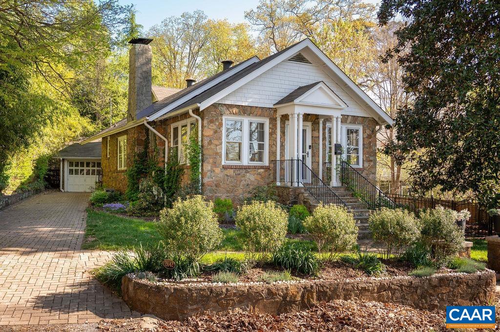 2642 JEFFERSON PARK CIR, CHARLOTTESVILLE, Virginia 22903, 4 Bedrooms Bedrooms, ,2 BathroomsBathrooms,Residential,2642 JEFFERSON PARK CIR,676264 MLS # 676264