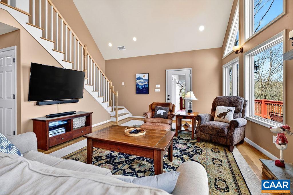 42 PEAVY PT, WINTERGREEN, Virginia 22967, 5 Bedrooms Bedrooms, ,4 BathroomsBathrooms,Residential,Thirsty Bear,42 PEAVY PT,676285 MLS # 676285