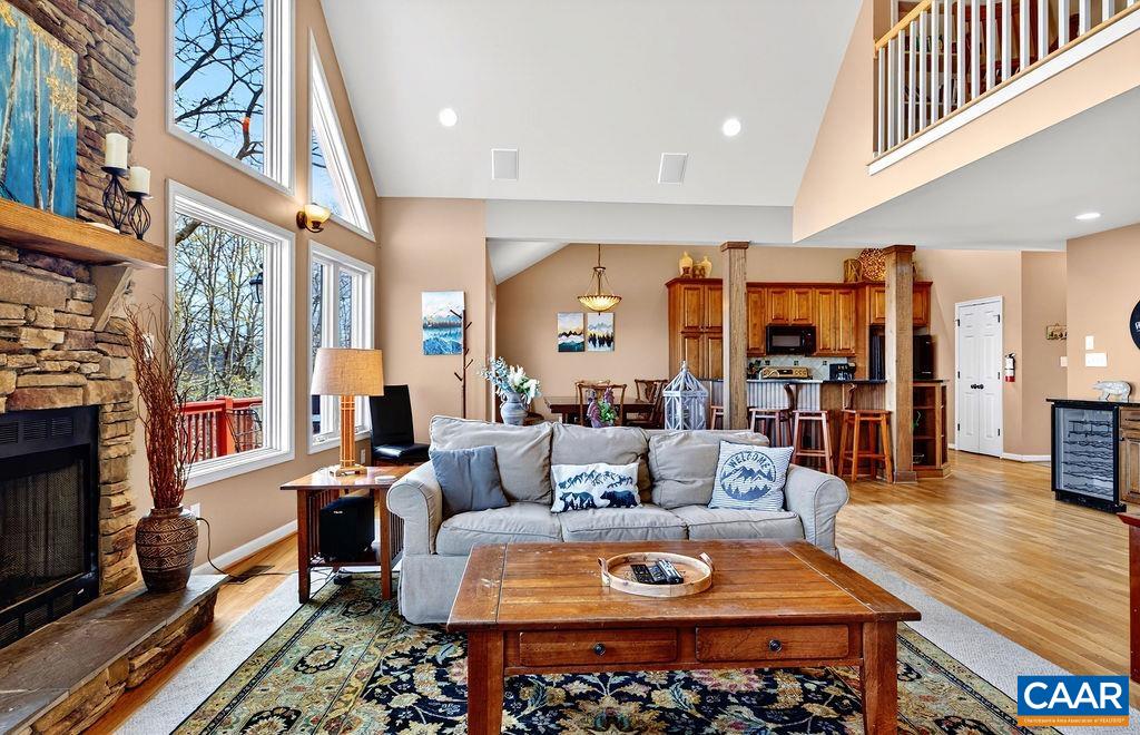 42 PEAVY PT, WINTERGREEN, Virginia 22967, 5 Bedrooms Bedrooms, ,4 BathroomsBathrooms,Residential,Thirsty Bear,42 PEAVY PT,676285 MLS # 676285