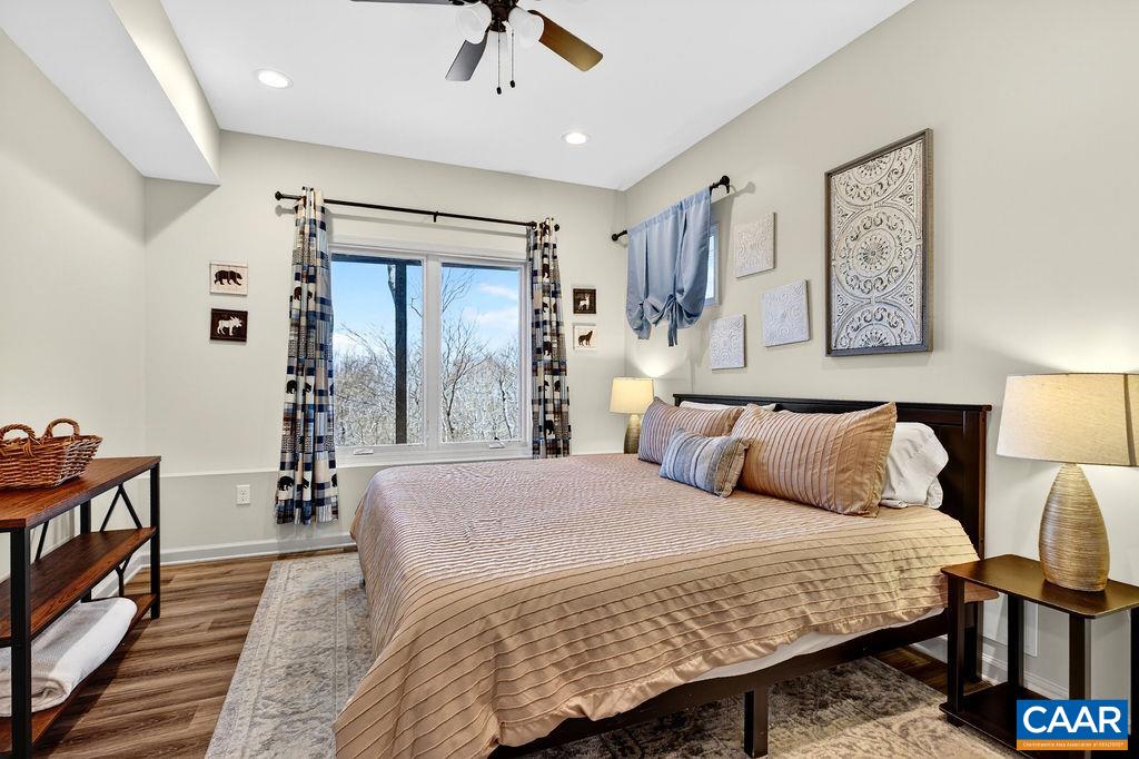 42 PEAVY PT, WINTERGREEN, Virginia 22967, 5 Bedrooms Bedrooms, ,4 BathroomsBathrooms,Residential,Thirsty Bear,42 PEAVY PT,676285 MLS # 676285
