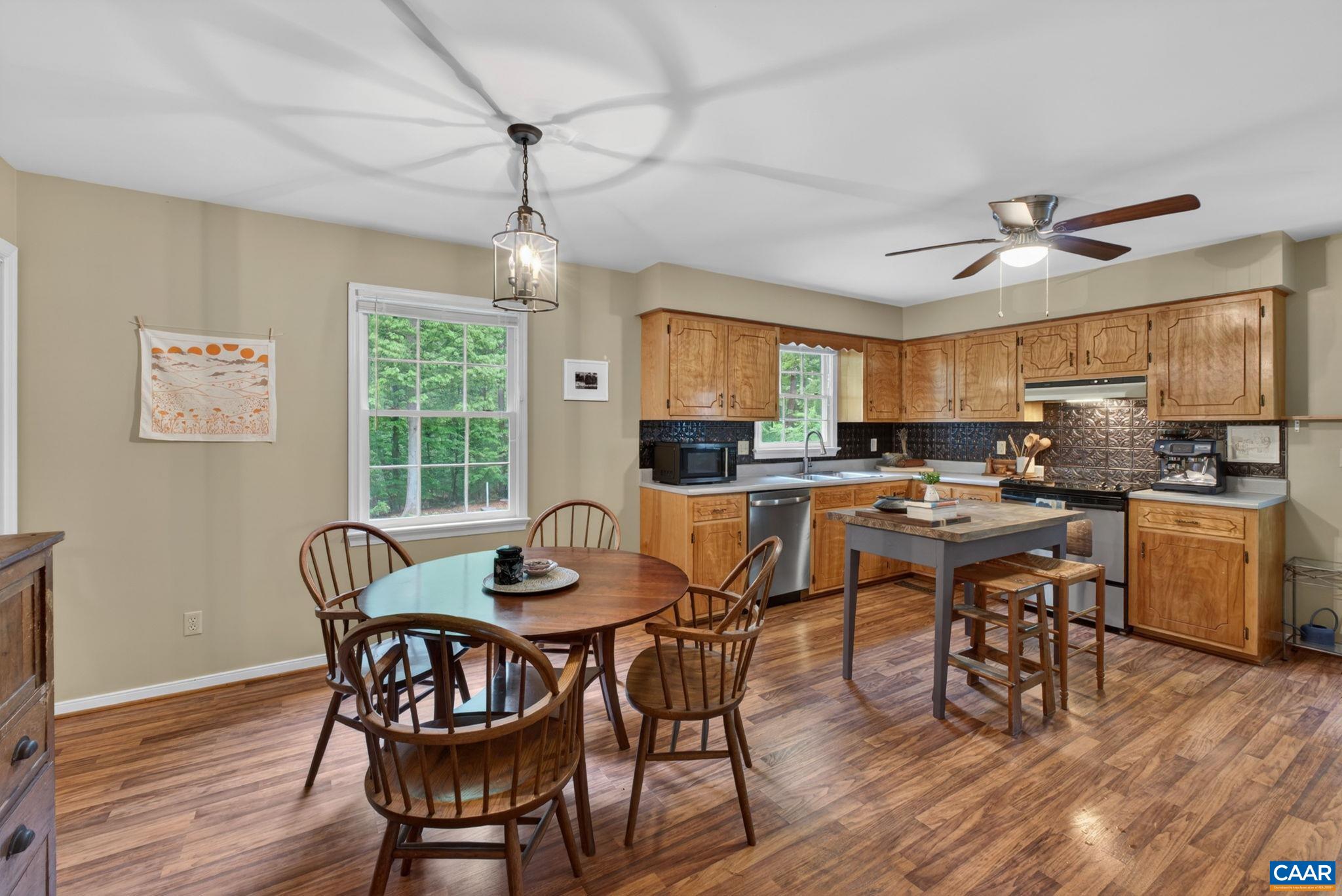 2321 RURITAN LAKE RD, SCOTTSVILLE, Virginia 24590, 3 Bedrooms Bedrooms, ,2 BathroomsBathrooms,Residential,2321 RURITAN LAKE RD,676307 MLS # 676307