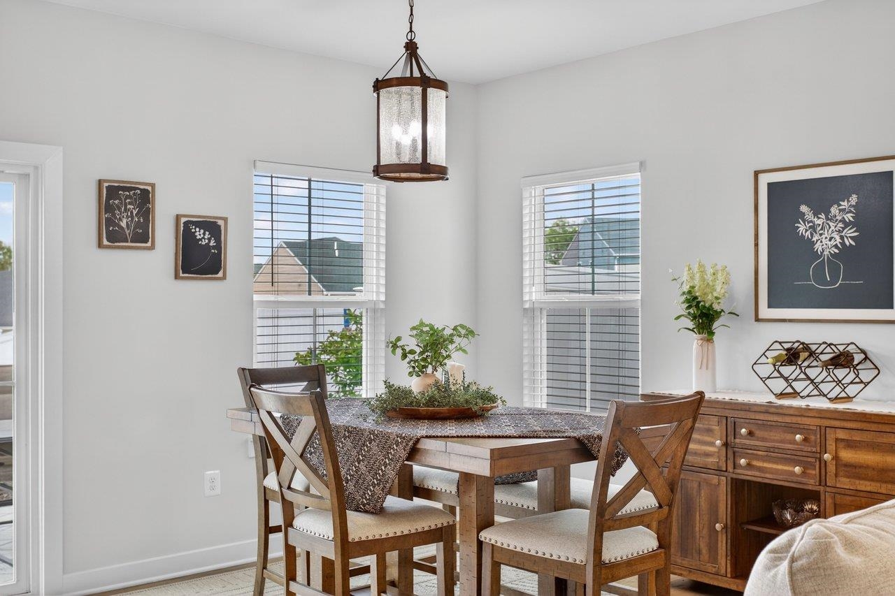 2750 RIDGE HAVEN DR, ROCKINGHAM, Virginia 22801, 4 Bedrooms Bedrooms, ,3 BathroomsBathrooms,Residential,2750 RIDGE HAVEN DR,676430 MLS # 676430