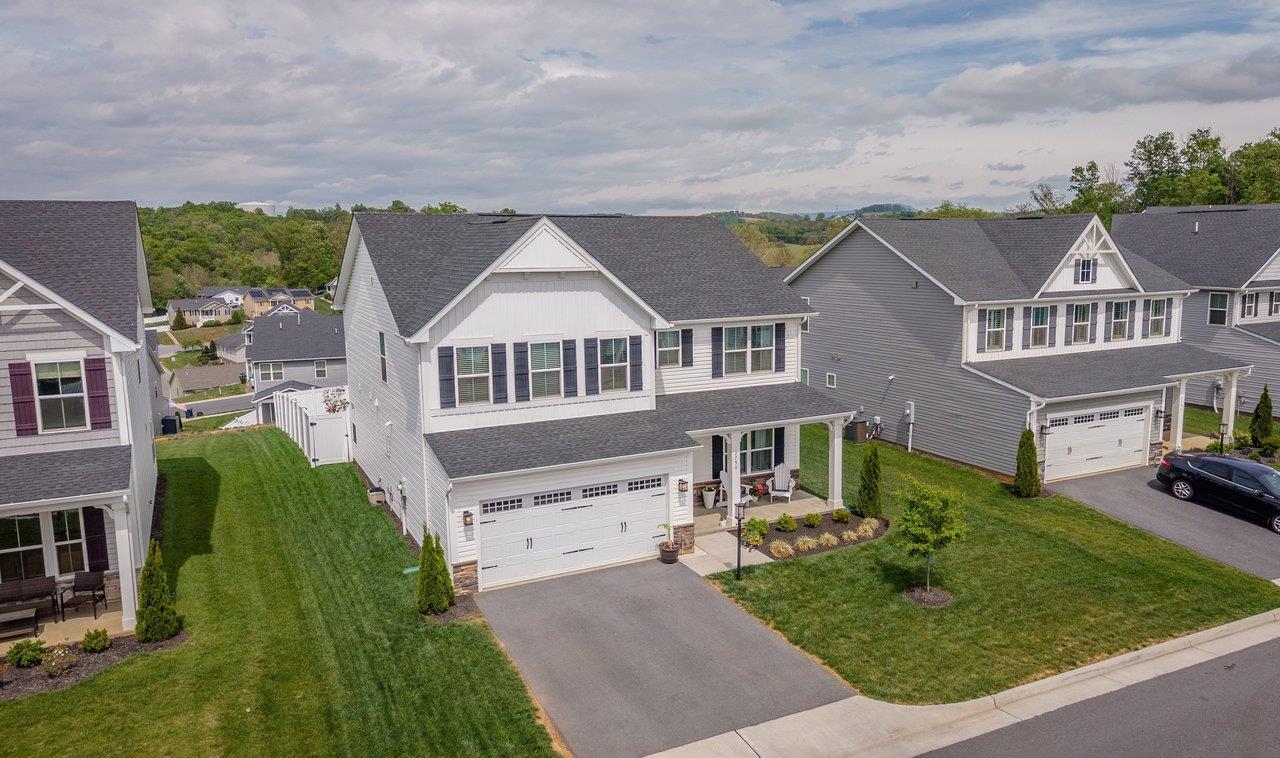 2750 RIDGE HAVEN DR, ROCKINGHAM, Virginia 22801, 4 Bedrooms Bedrooms, ,3 BathroomsBathrooms,Residential,2750 RIDGE HAVEN DR,676430 MLS # 676430