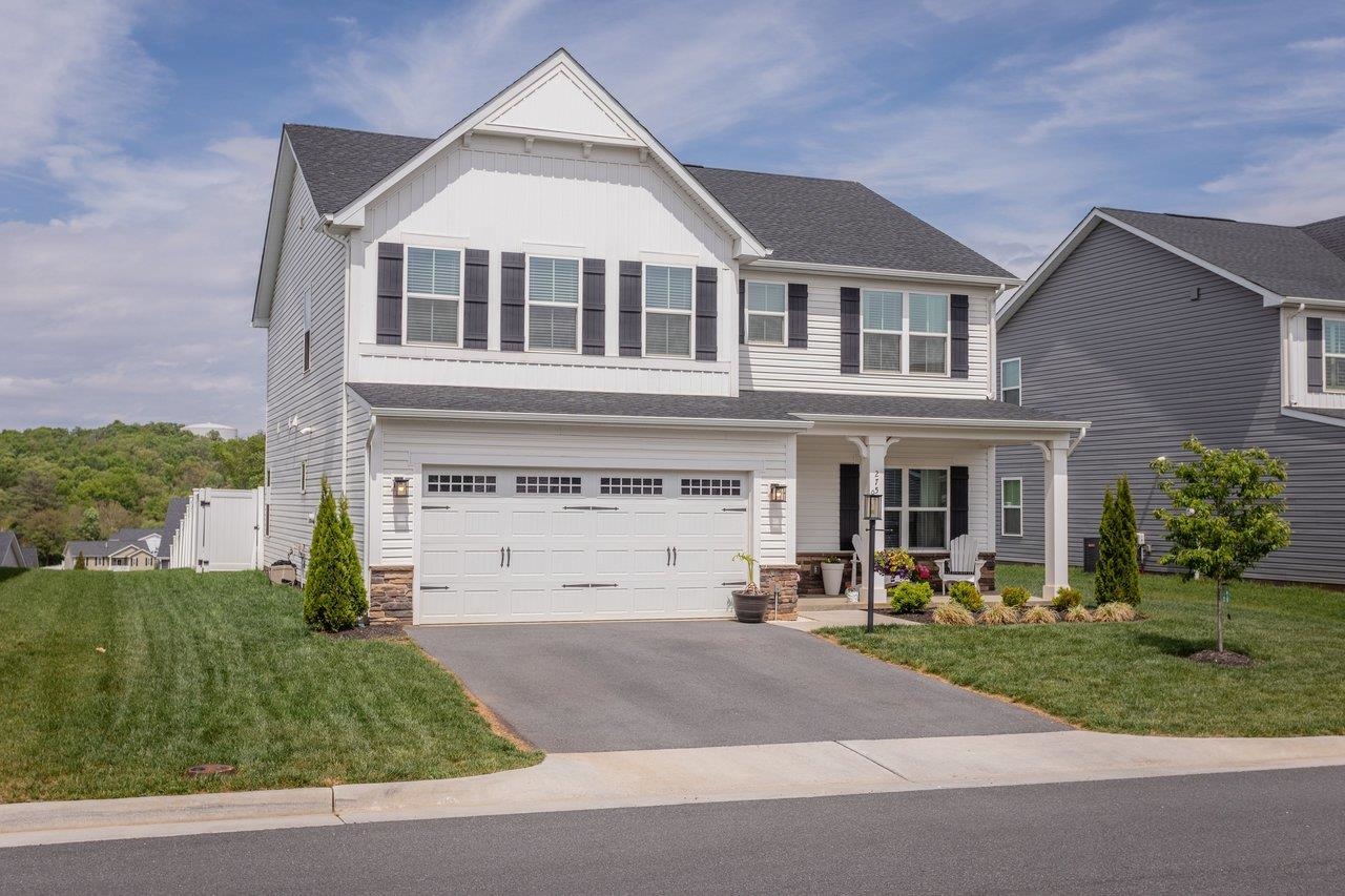2750 RIDGE HAVEN DR, ROCKINGHAM, Virginia 22801, 4 Bedrooms Bedrooms, ,3 BathroomsBathrooms,Residential,2750 RIDGE HAVEN DR,676430 MLS # 676430