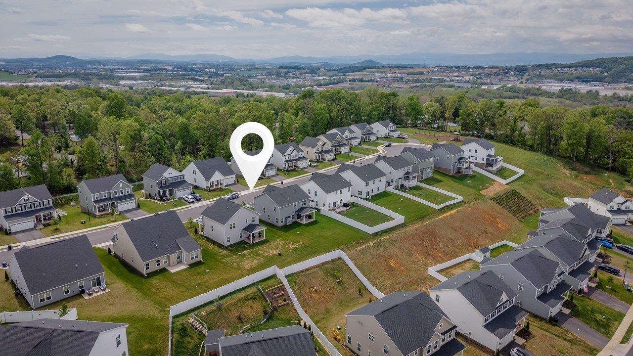 2750 RIDGE HAVEN DR, ROCKINGHAM, Virginia 22801, 4 Bedrooms Bedrooms, ,3 BathroomsBathrooms,Residential,2750 RIDGE HAVEN DR,676430 MLS # 676430