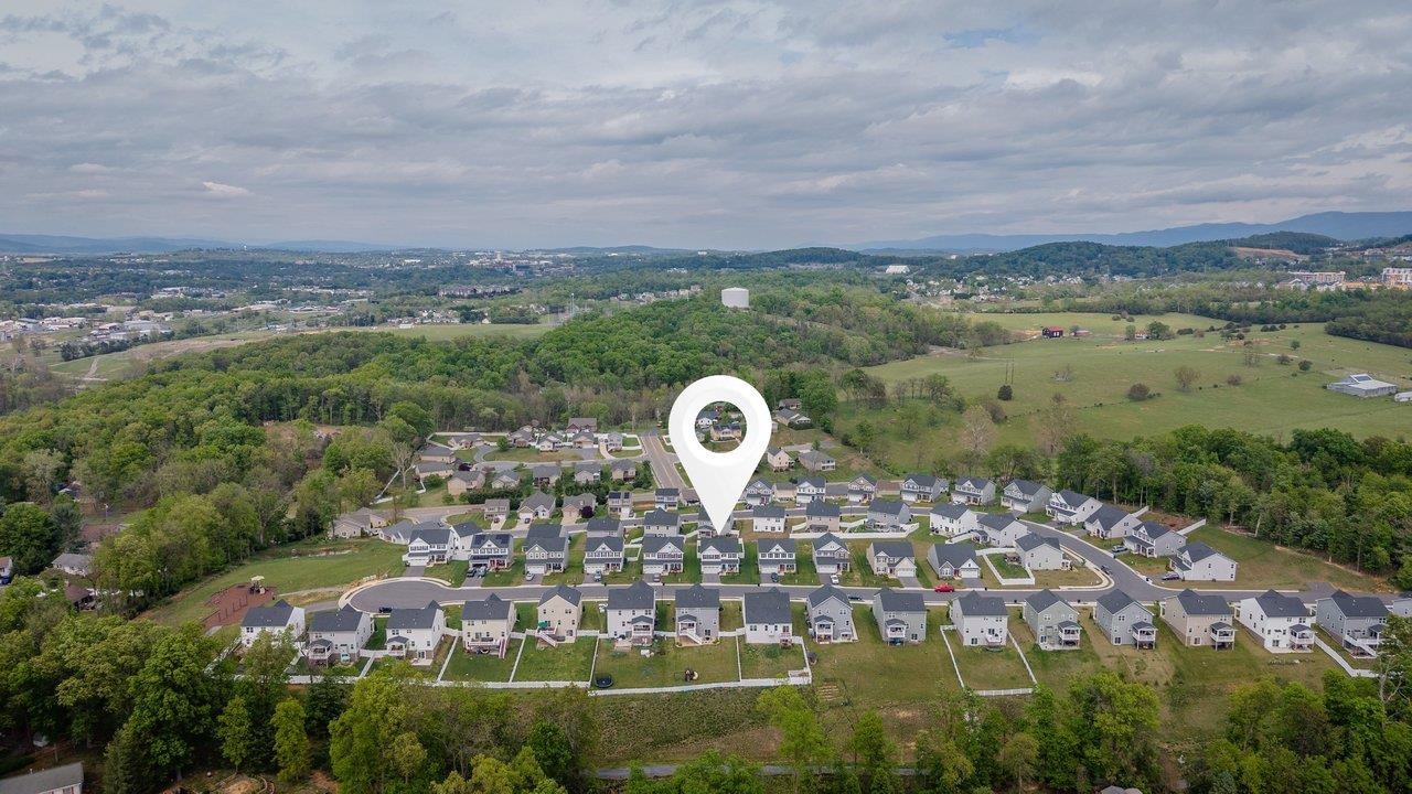 2750 RIDGE HAVEN DR, ROCKINGHAM, Virginia 22801, 4 Bedrooms Bedrooms, ,3 BathroomsBathrooms,Residential,2750 RIDGE HAVEN DR,676430 MLS # 676430