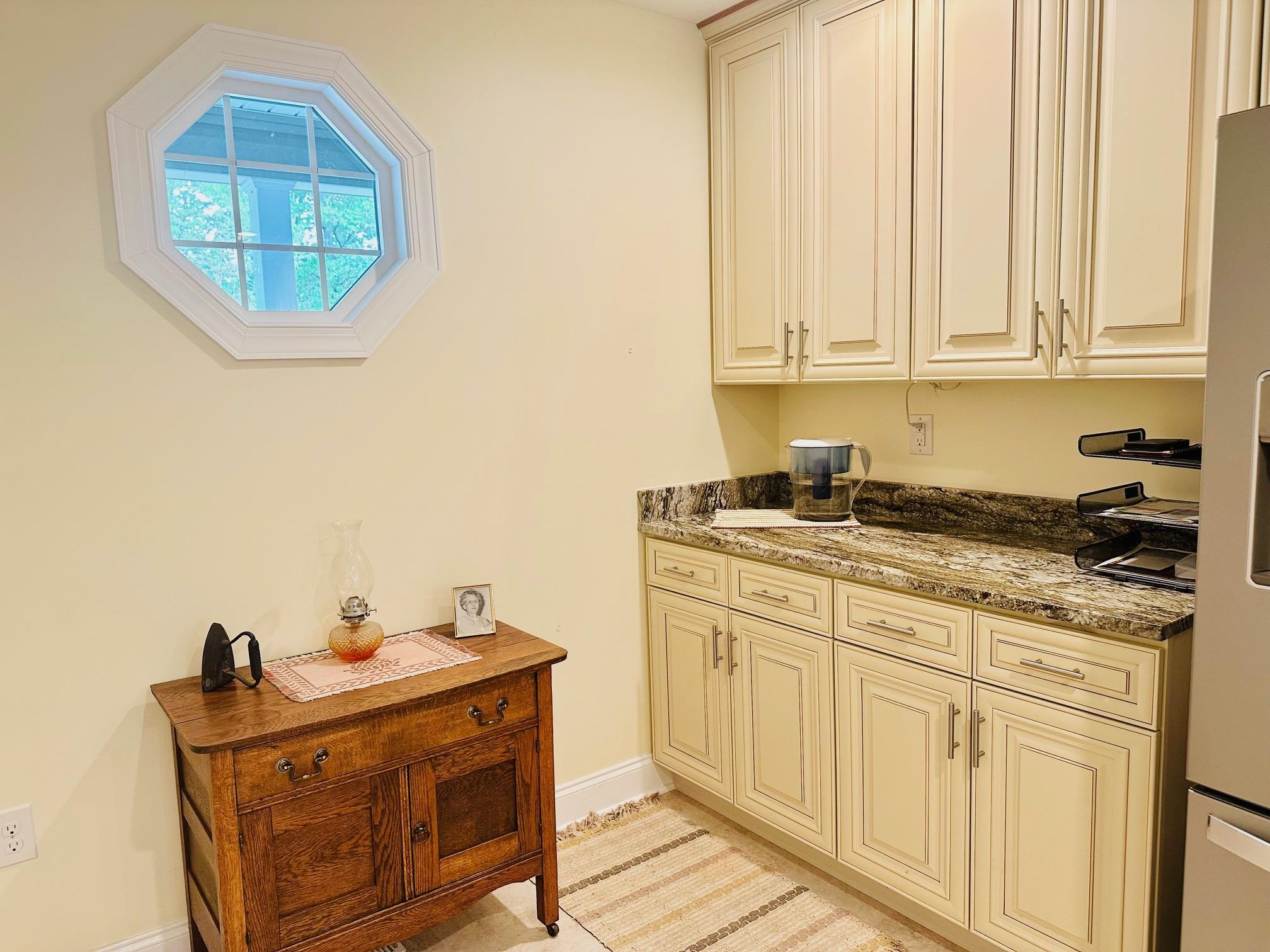 24 HOKIE LN, STUARTS DRAFT, Virginia 24477, 3 Bedrooms Bedrooms, ,2 BathroomsBathrooms,Residential,ONE LEVEL LIVING ON 1 ACRE LOT,24 HOKIE LN,676581 MLS # 676581
