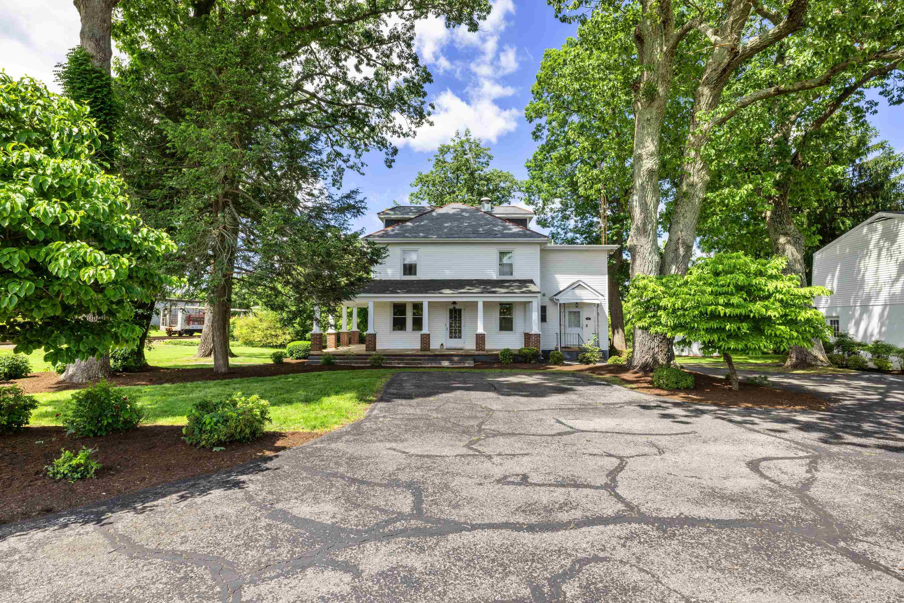 41 SEAYS DR, DILLWYN, Virginia 23936, 5 Bedrooms Bedrooms, ,3 BathroomsBathrooms,Residential,41 SEAYS DR,676585 MLS # 676585