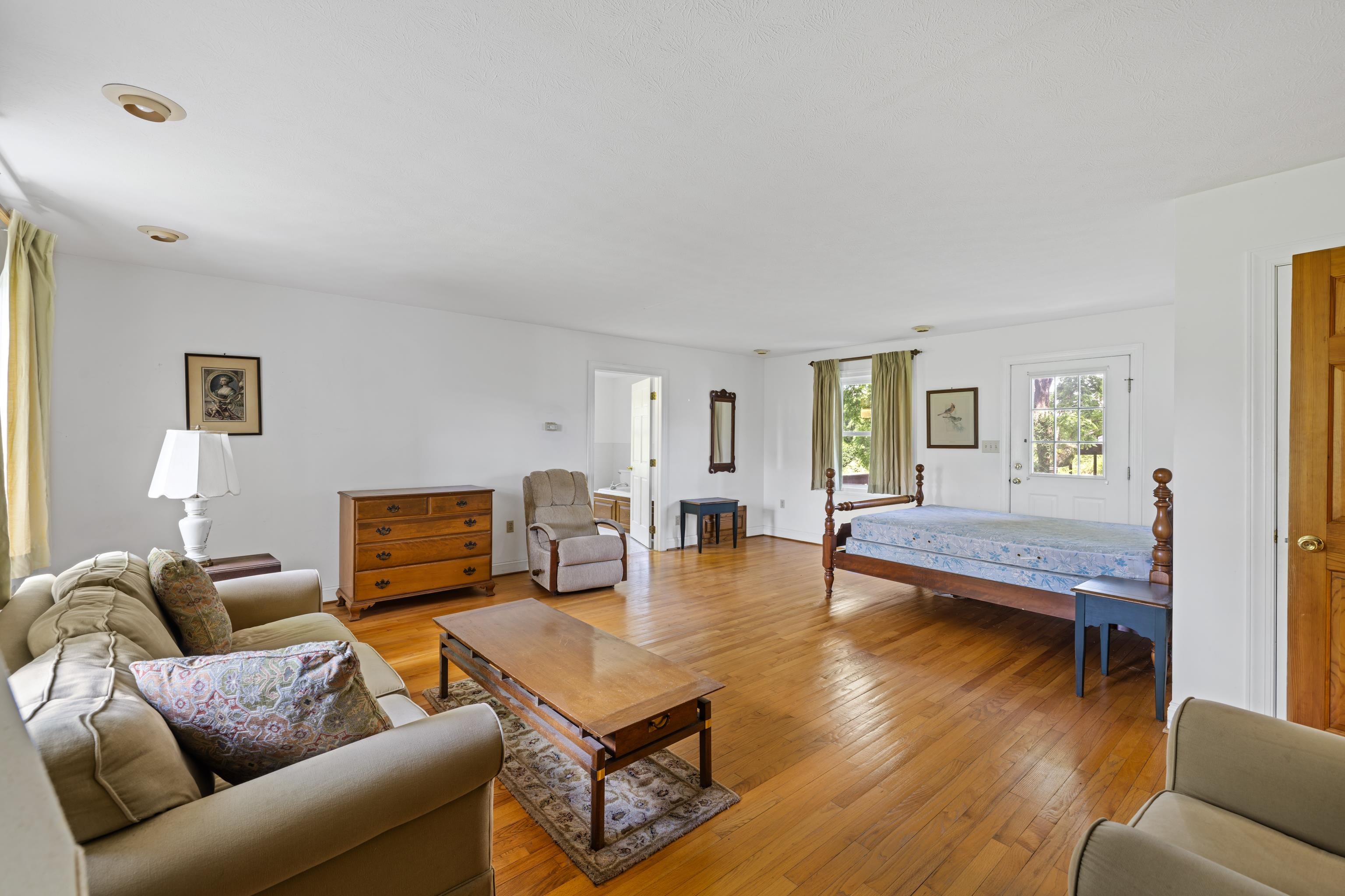 41 SEAYS DR, DILLWYN, Virginia 23936, 5 Bedrooms Bedrooms, ,3 BathroomsBathrooms,Residential,41 SEAYS DR,676585 MLS # 676585