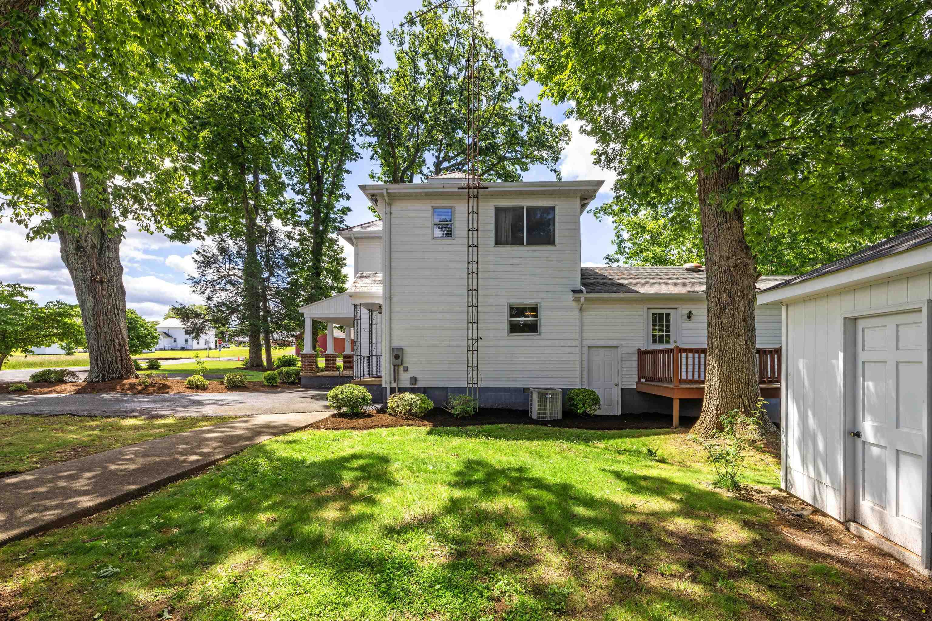 41 SEAYS DR, DILLWYN, Virginia 23936, 5 Bedrooms Bedrooms, ,3 BathroomsBathrooms,Residential,41 SEAYS DR,676585 MLS # 676585