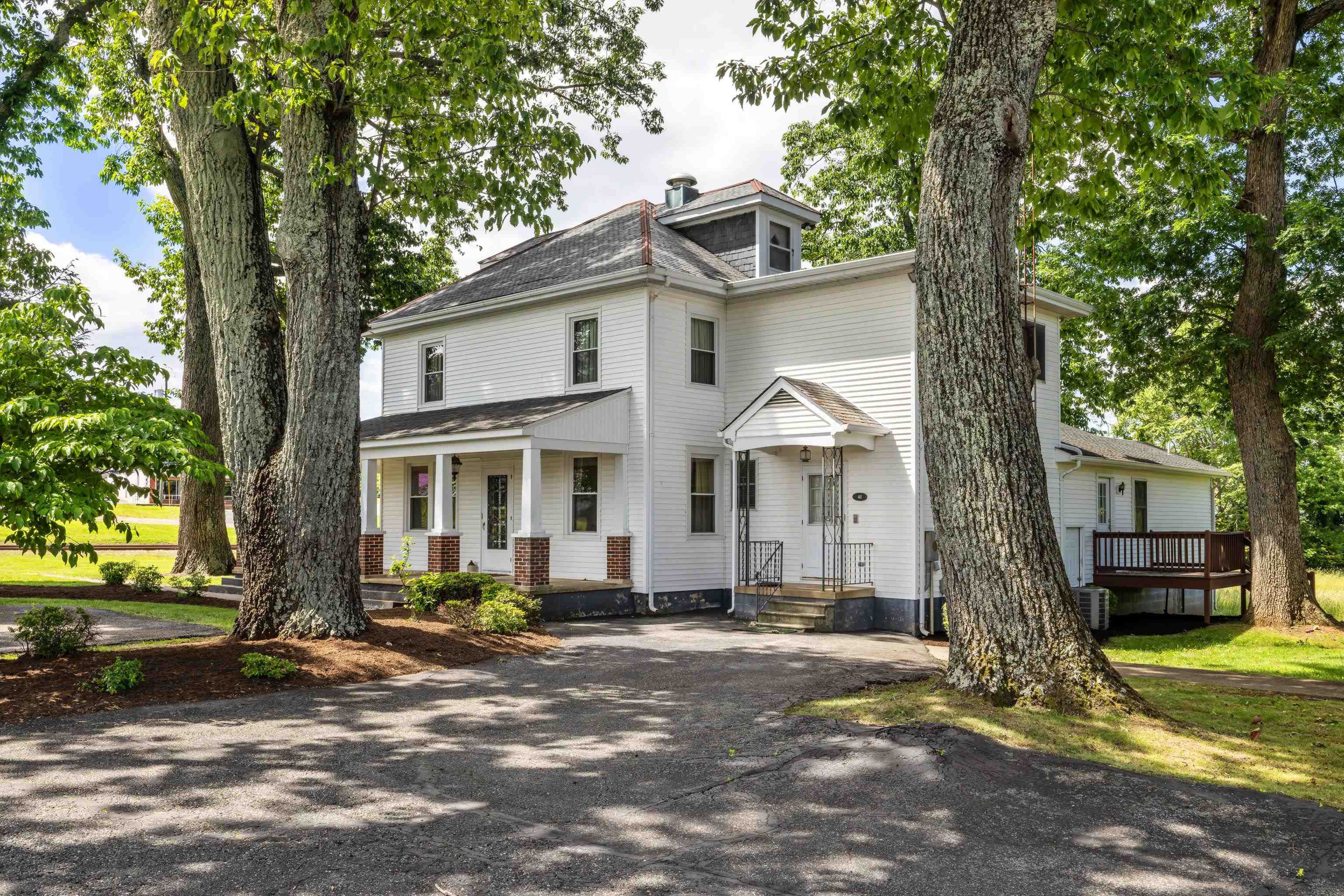 41 SEAYS DR, DILLWYN, Virginia 23936, 5 Bedrooms Bedrooms, ,3 BathroomsBathrooms,Residential,41 SEAYS DR,676585 MLS # 676585