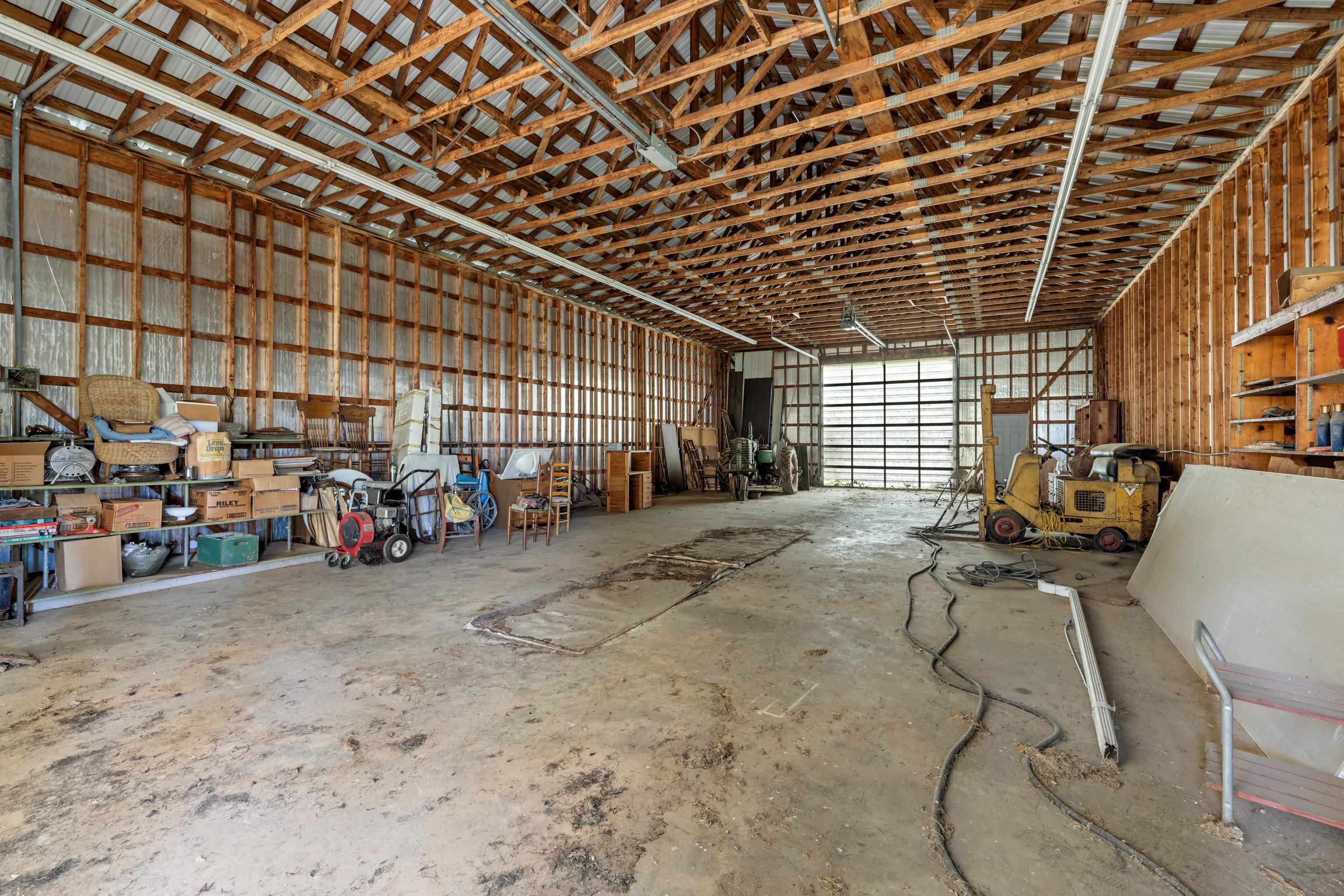 41 SEAYS DR, DILLWYN, Virginia 23936, 5 Bedrooms Bedrooms, ,3 BathroomsBathrooms,Residential,41 SEAYS DR,676585 MLS # 676585