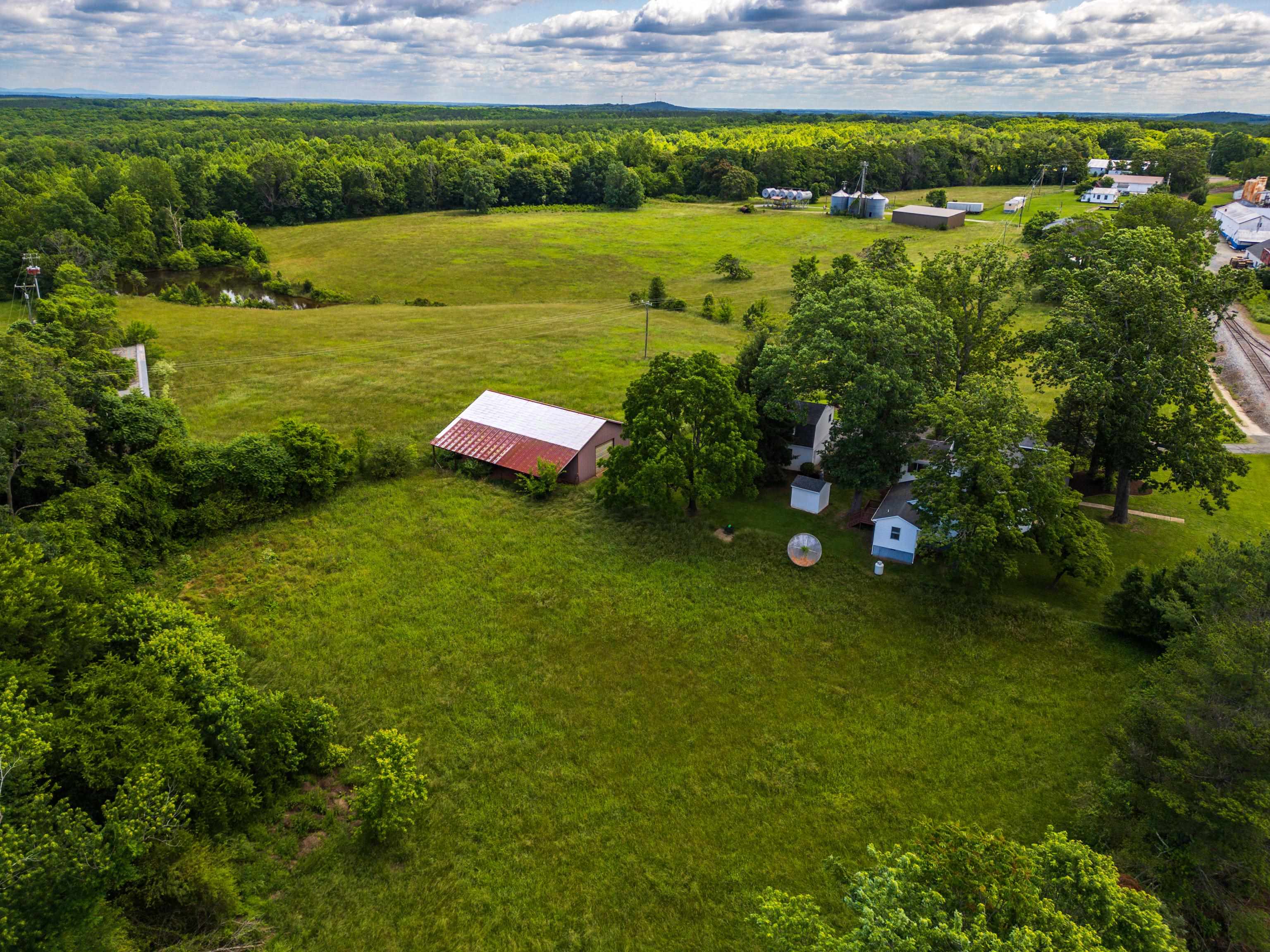 41 SEAYS DR, DILLWYN, Virginia 23936, 5 Bedrooms Bedrooms, ,3 BathroomsBathrooms,Residential,41 SEAYS DR,676585 MLS # 676585