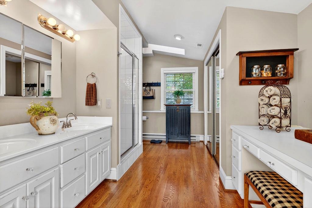 522 CHESTNUT AVE, WAYNESBORO, Virginia 22980, 4 Bedrooms Bedrooms, ,3 BathroomsBathrooms,Residential,522 CHESTNUT AVE,676587 MLS # 676587