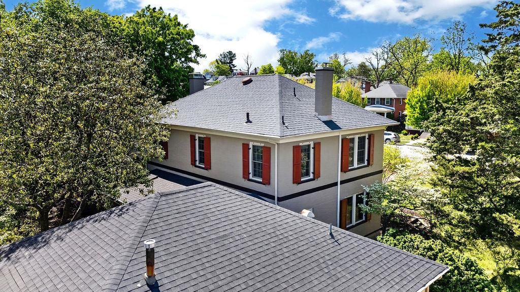 522 CHESTNUT AVE, WAYNESBORO, Virginia 22980, 4 Bedrooms Bedrooms, ,3 BathroomsBathrooms,Residential,522 CHESTNUT AVE,676587 MLS # 676587