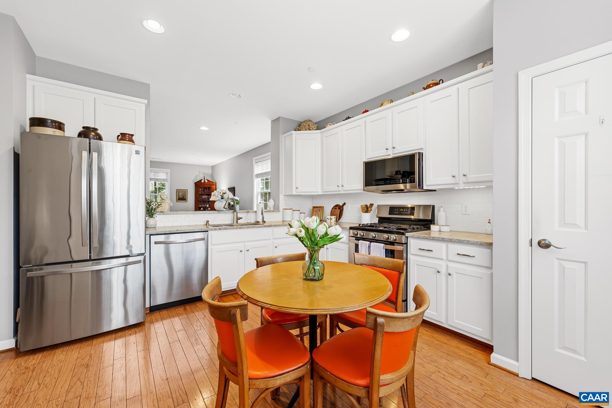 1111 SOMER CHASE CT, CHARLOTTESVILLE, Virginia 22911, 3 Bedrooms Bedrooms, ,2 BathroomsBathrooms,Residential,1111 SOMER CHASE CT,676589 MLS # 676589