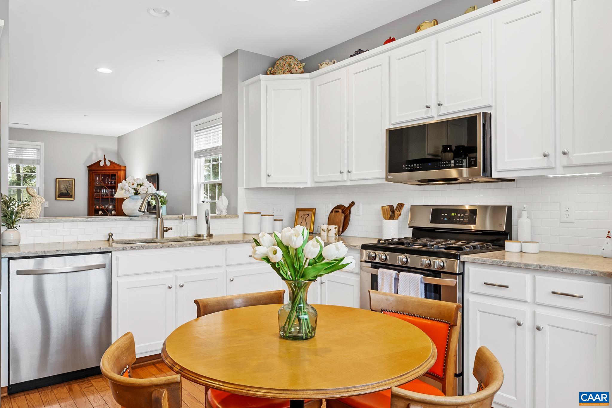 1111 SOMER CHASE CT, CHARLOTTESVILLE, Virginia 22911, 3 Bedrooms Bedrooms, ,2 BathroomsBathrooms,Residential,1111 SOMER CHASE CT,676589 MLS # 676589